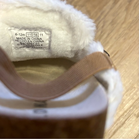 Old Navy NWOT Baby Girl Winter Boot Shoe Bundle Black Tan Size 6-12 months - Picture 10 of 16